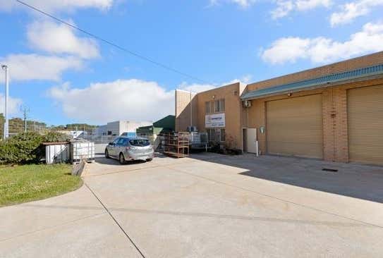 1/27 Weatherburn Way Kardinya WA 6163 - Image 1