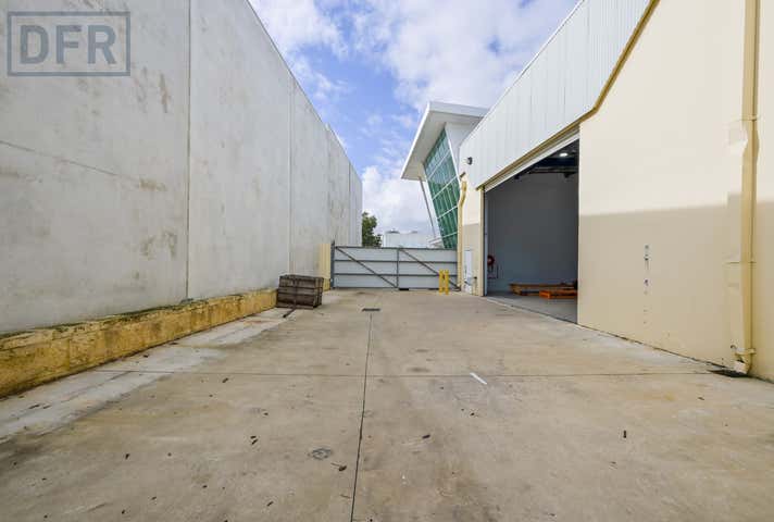 42 Sustainable Avenue Bibra Lake WA 6163 - Image 13