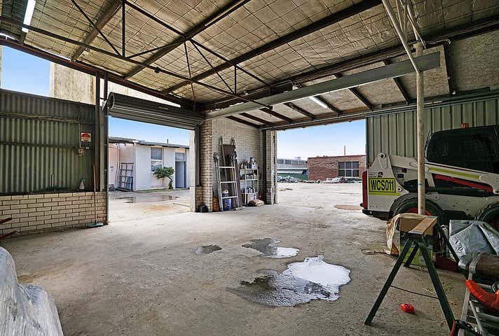 52 Peel Road O'Connor WA 6163 - Image 19