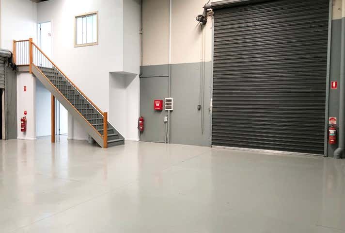 6/334 Hume Highway Craigieburn VIC 3064 - Image 2