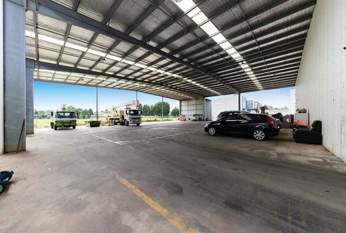 897 Wellington Road Rowville VIC 3178 - Image 17