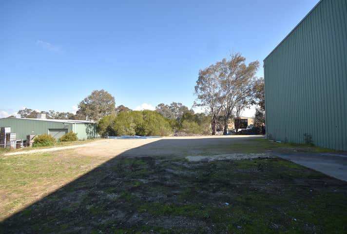 15 Hudson Crescent Albury NSW 2640 - Image 8