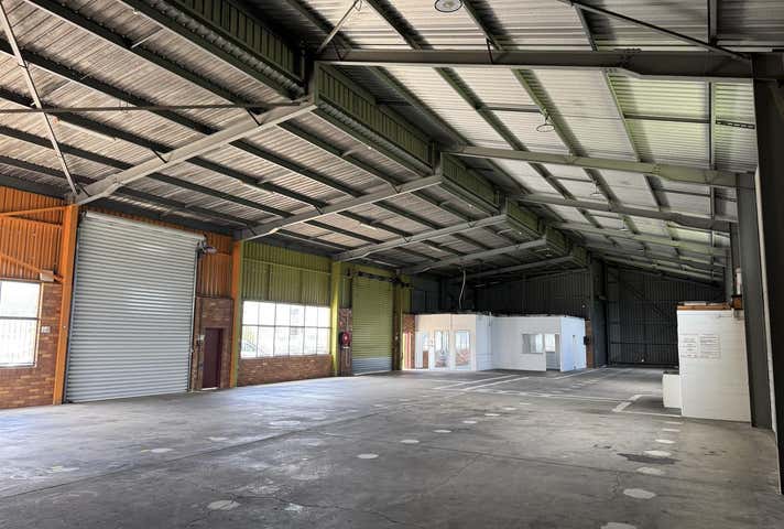 14 Barrinia St Slacks Creek QLD 4127 - Image 2