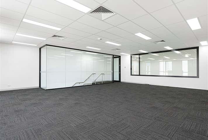 16/125 Rooks Road Nunawading VIC 3131 - Image 6