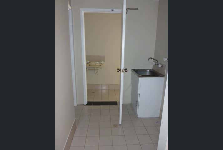 9 Runyon Road Midvale WA 6056 - Image 12