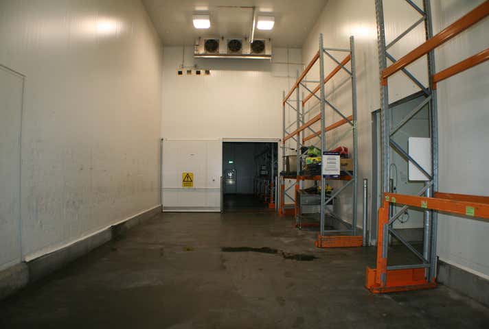 302-308 Spence Street Bungalow QLD 4870 - Image 6