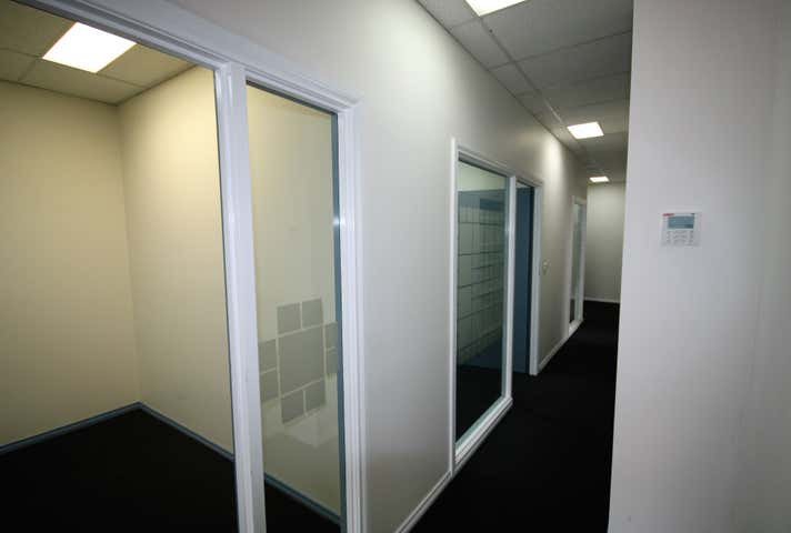 5/378 Glenhuntly Road (AKA 1A Carre St) Elsternwick VIC 3185 - Image 6