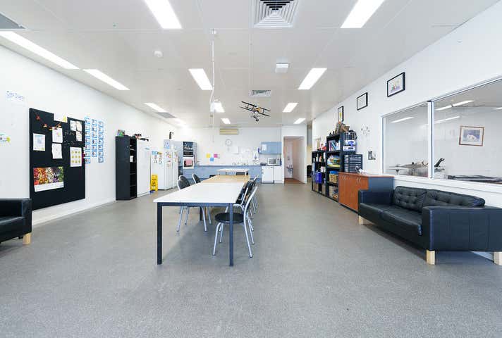 4/12 Panama Street Canning Vale WA 6155 - Image 3