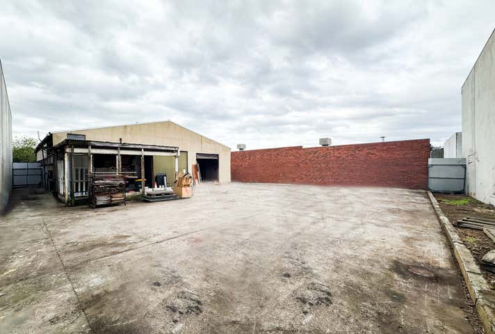 24 Coolstore Road Croydon VIC 3136 - Image 7