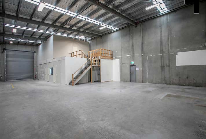 8 Trade Place Vermont VIC 3133 - Image 2