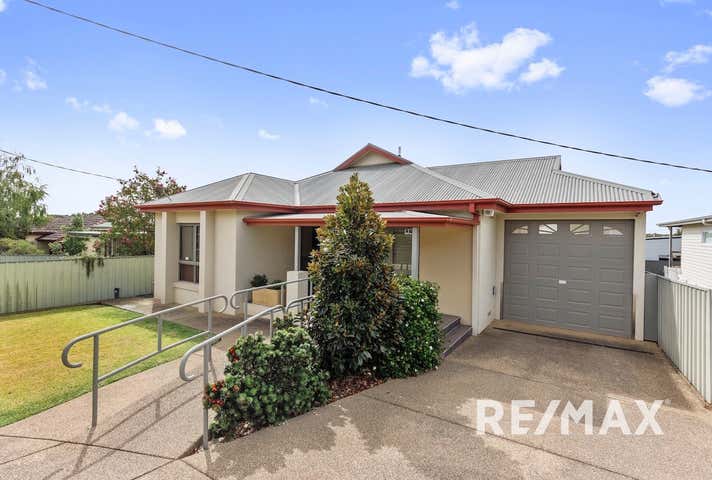 31 Hardy Avenue Wagga Wagga NSW 2650 - Image 1