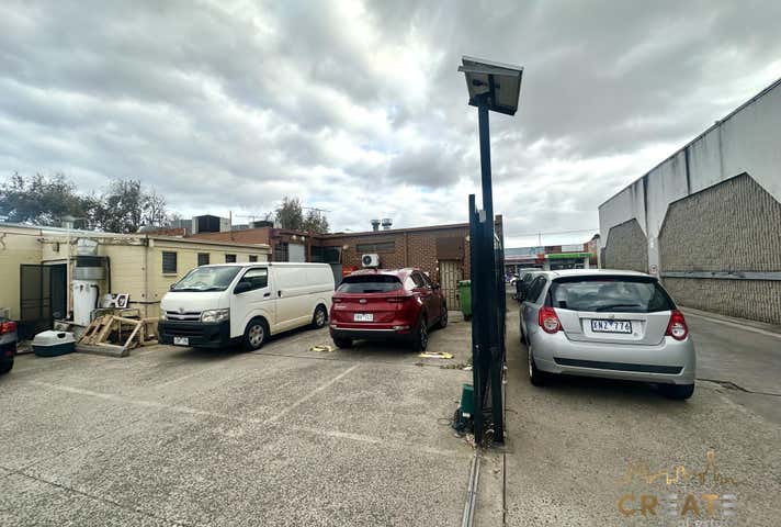 10A Sun Crescent Sunshine VIC 3020 - Image 9