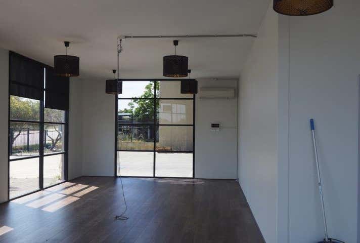 92 Callaway St Wangara WA 6065 - Image 6