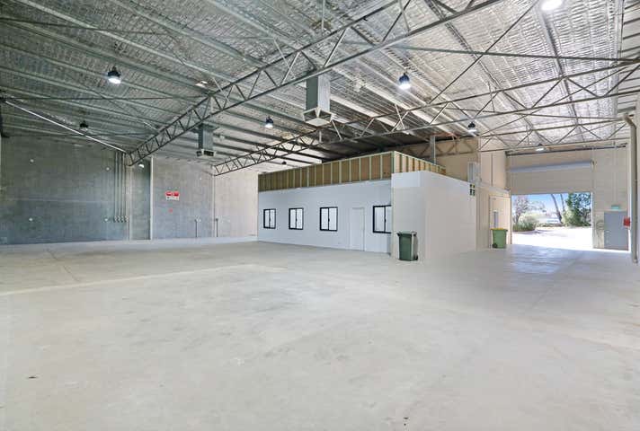 171 Raleigh Street Carlisle WA 6101 - Image 2