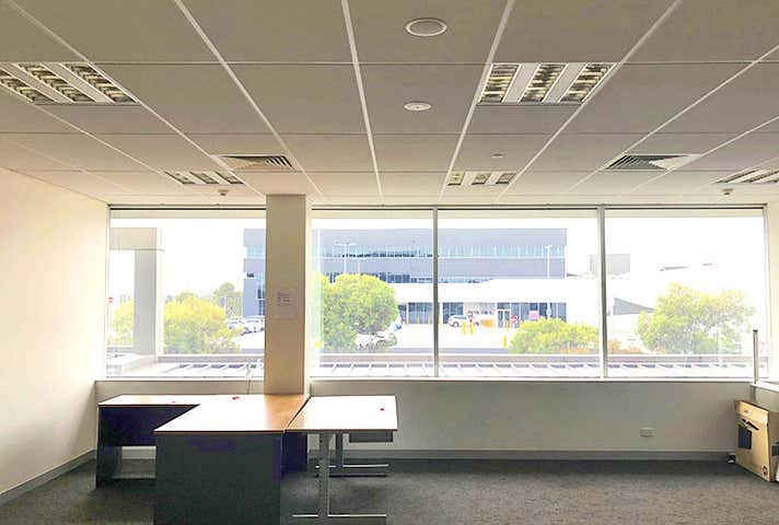 3/240 Plenty Road Bundoora VIC 3083 - Image 4