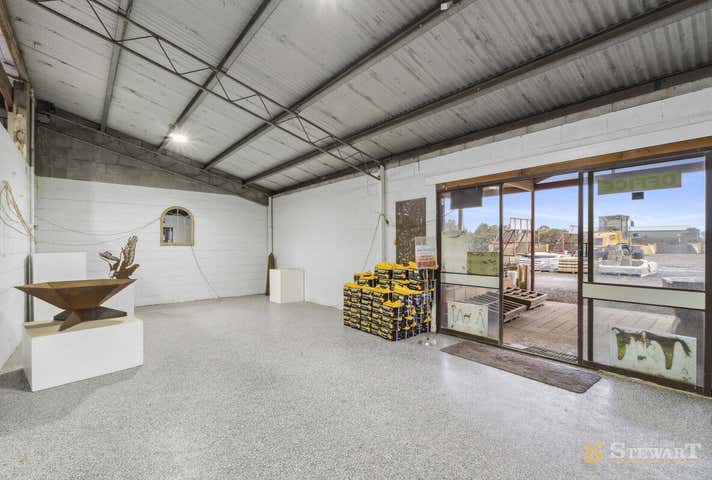 75 Rossmoyne Road Colac West VIC 3250 - Image 10
