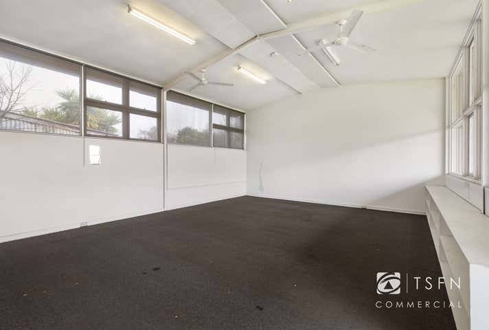 311-313 High Street Golden Square VIC 3555 - Image 10