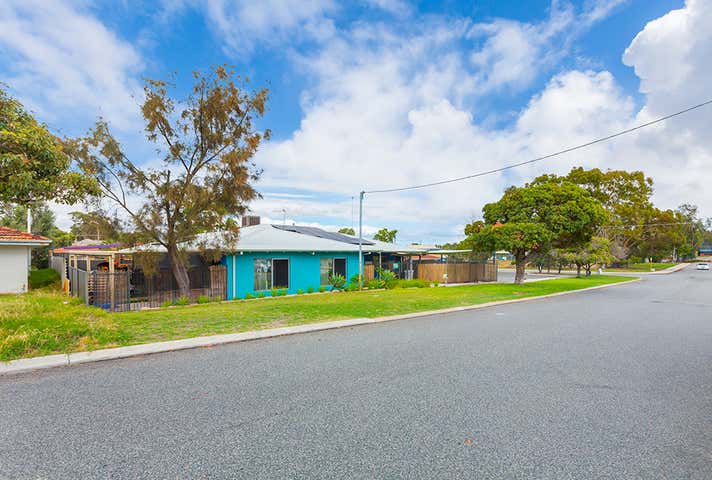 99 Fieldgate Square Balga WA 6061 - Image 6