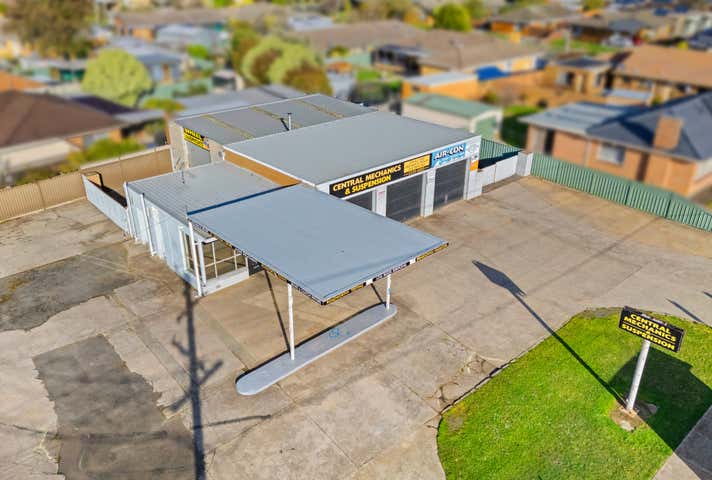 396-398 Forest Street Wendouree VIC 3355 - Image 13