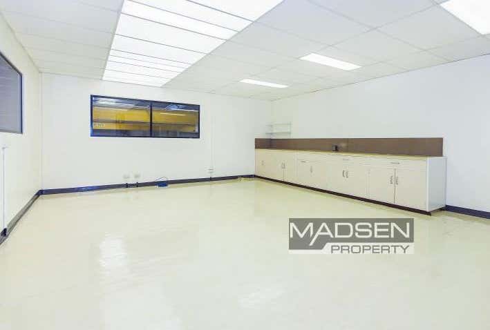 1/72 Mica Street Carole Park QLD 4300 - Image 6