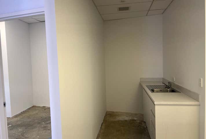 2 Marchwood Boulevard Butler WA 6036 - Image 14