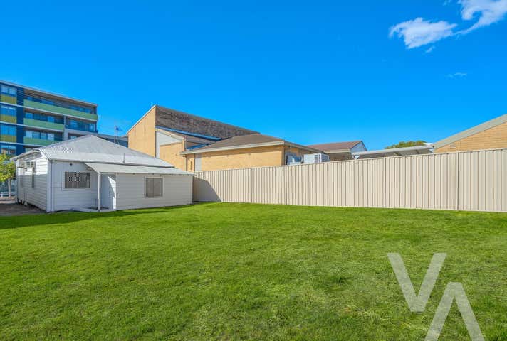 24 Macquarie Street Belmont NSW 2280 - Image 4