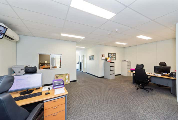 Unit 2, 13 Ernest Clark Road Canning Vale WA 6155 - Image 6