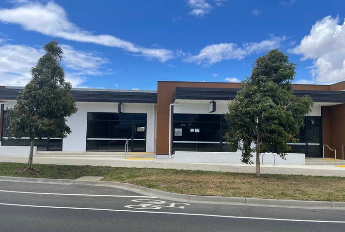 144 Wheelers Park Drive Cranbourne North VIC 3977 - Image 1