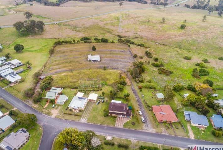 40 Noosa Road Gympie QLD 4570 - Image 2