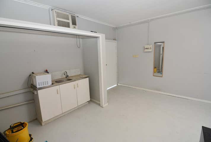 2/273-275 Charters Towers Road Mysterton QLD 4812 - Image 7