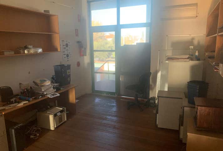 Sydney & South, 3/231 South Terrace South Fremantle WA 6162 - Image 8