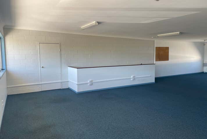 3/215 Brisbane Road Biggera Waters QLD 4216 - Image 6