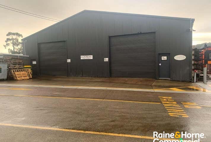 8/2 Sweet Street Warners Bay NSW 2282 - Image 1