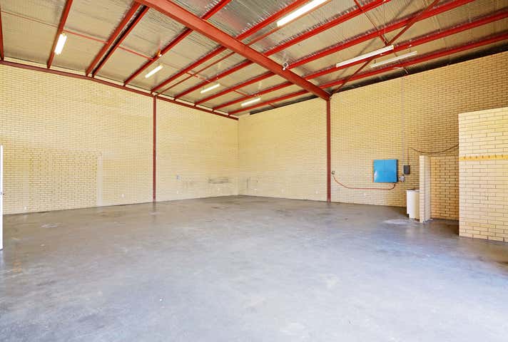 2/1 Dampier Road Welshpool WA 6106 - Image 4