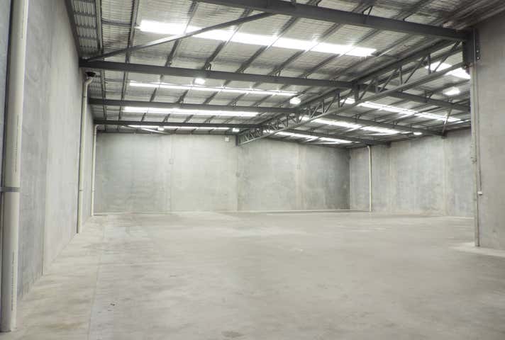 14 Meares Way Canning Vale WA 6155 - Image 2