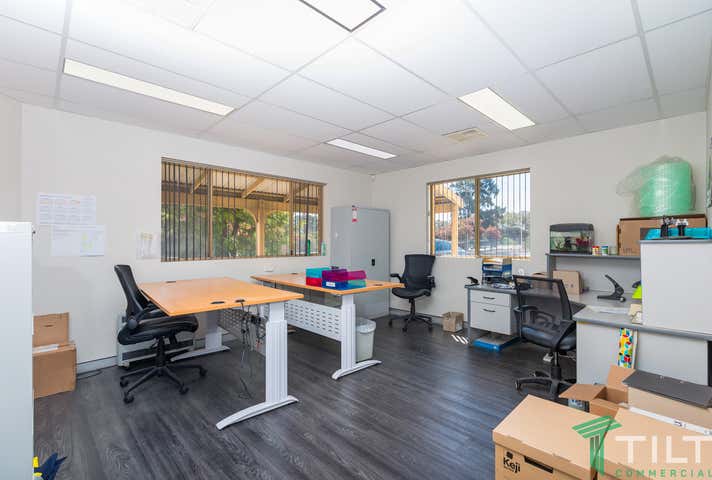 3 Thorpe Way Kwinana Beach WA 6167 - Image 9