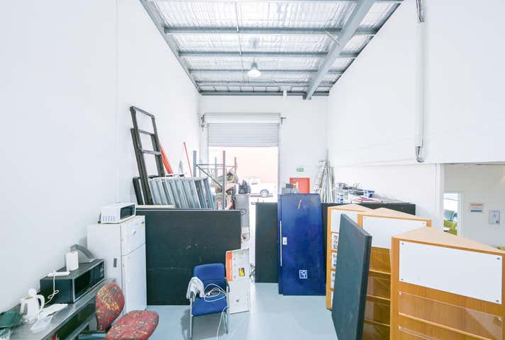 1/8 Hurley Street Canning Vale WA 6155 - Image 20