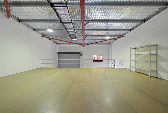 13/40 Cocos Drive Bibra Lake WA 6163 - Image 8