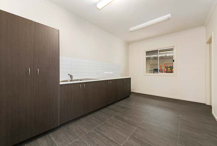 2 Heland Place Braeside VIC 3195 - Image 4