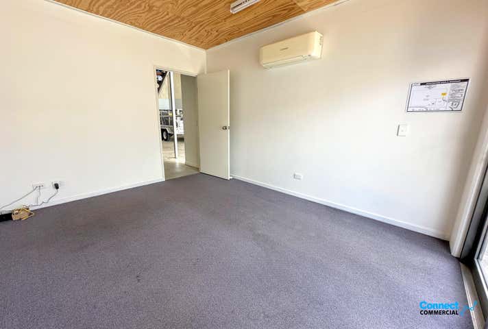 5/55 Commerce Circuit Yatala QLD 4207 - Image 8