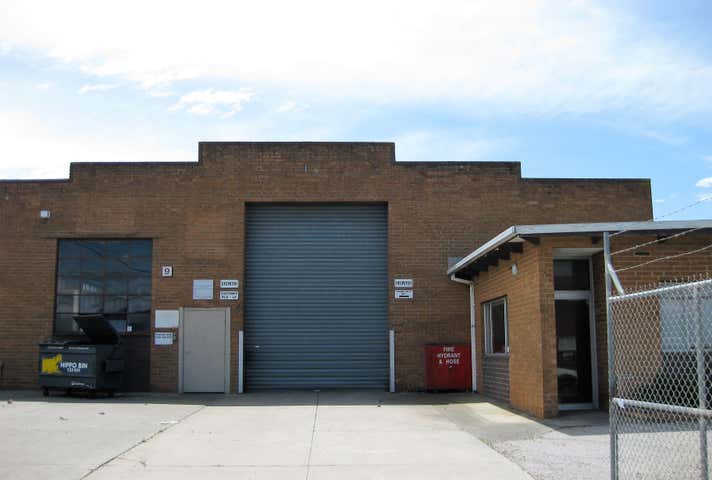 9 Tarnard Drive Braeside VIC 3195 - Image 1