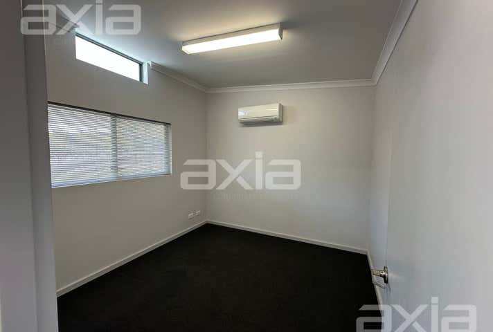 10 Chamberlain Street O'Connor WA 6163 - Image 12