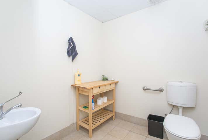 Unit 17 / 8 Hurley Street Canning Vale WA 6155 - Image 9