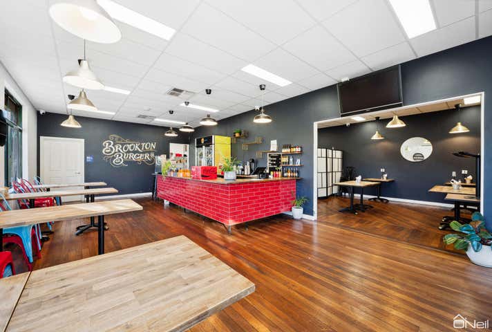 198 Brookton Highway Kelmscott WA 6111 - Image 13