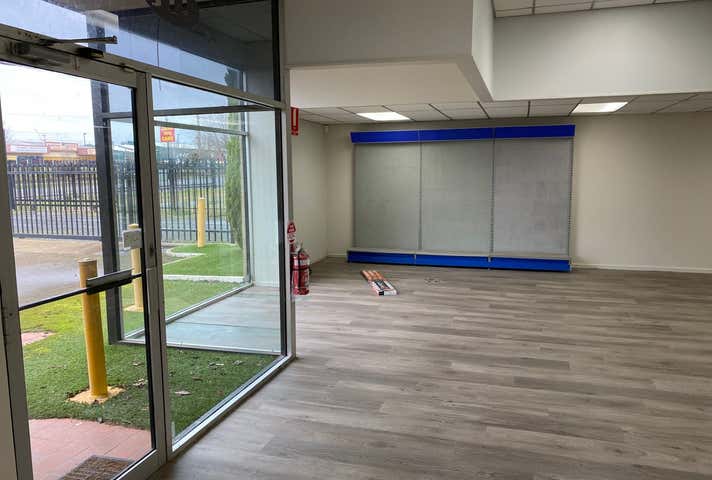 111 Adelaide Road Murray Bridge SA 5253 - Image 4