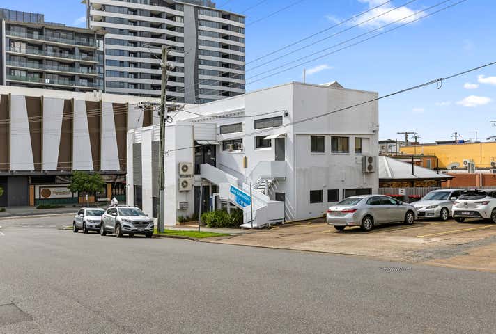2/277 Old Cleveland Road Coorparoo QLD 4151 - Image 5