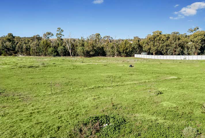 28 Golf Links Road Maiden Gully VIC 3551 - Image 9