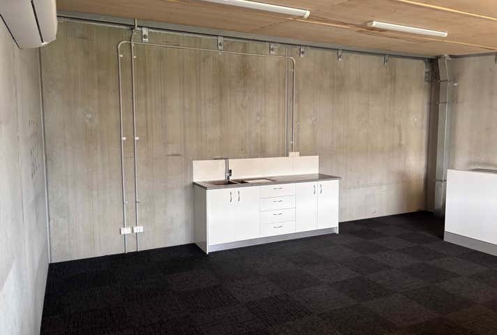 Unit 2, 46 Elizabeth Street Carrington NSW 2294 - Image 3