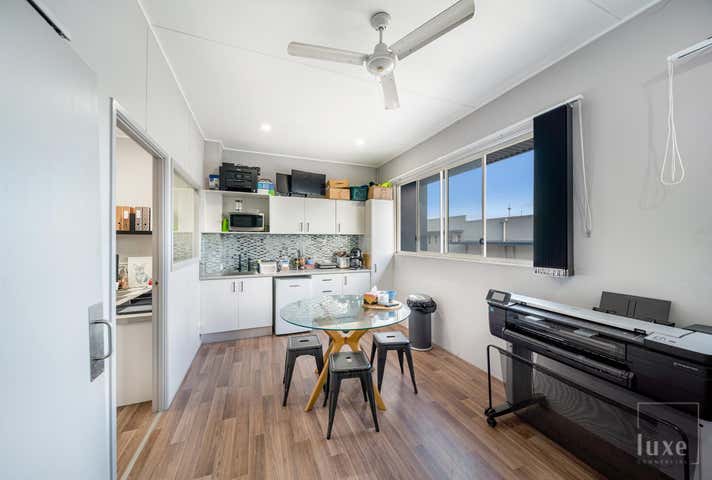 2/10 Exeter Way Caloundra West QLD 4551 - Image 4