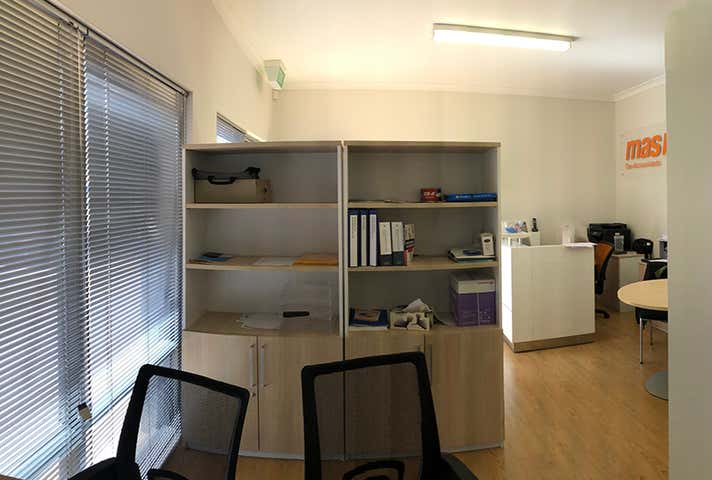 2/37 Piccadilly Circle Joondalup WA 6027 - Image 8